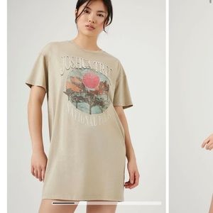 BNWT JOSHUA TREE TEE SHIRT DRESS